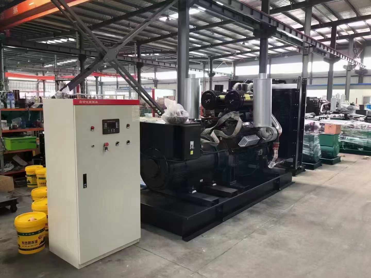 抚远柴油发电机运行时的噪音和振动水平如何？