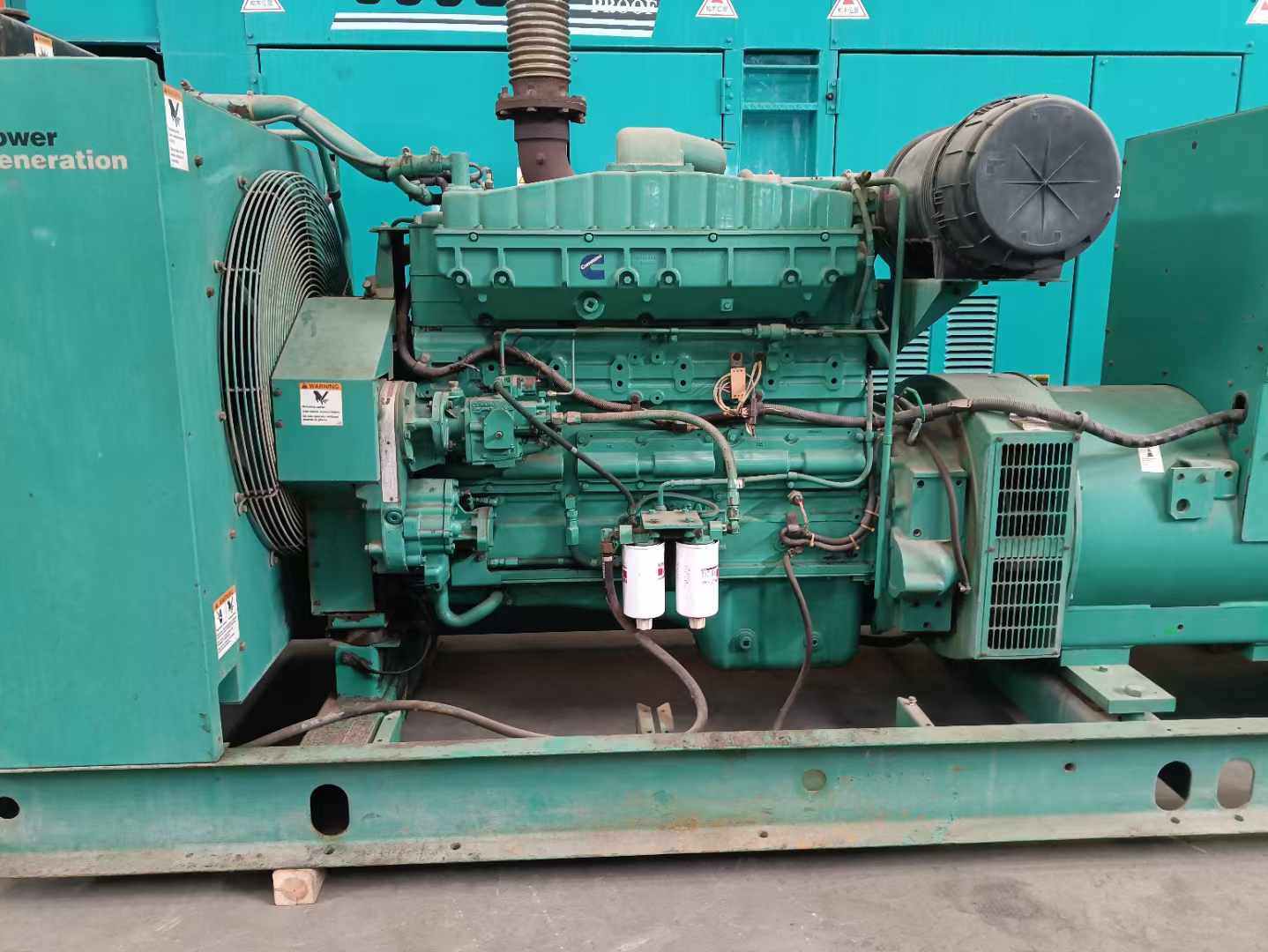 抚远过载会对 600kW 柴油发电机组造成哪些损害？