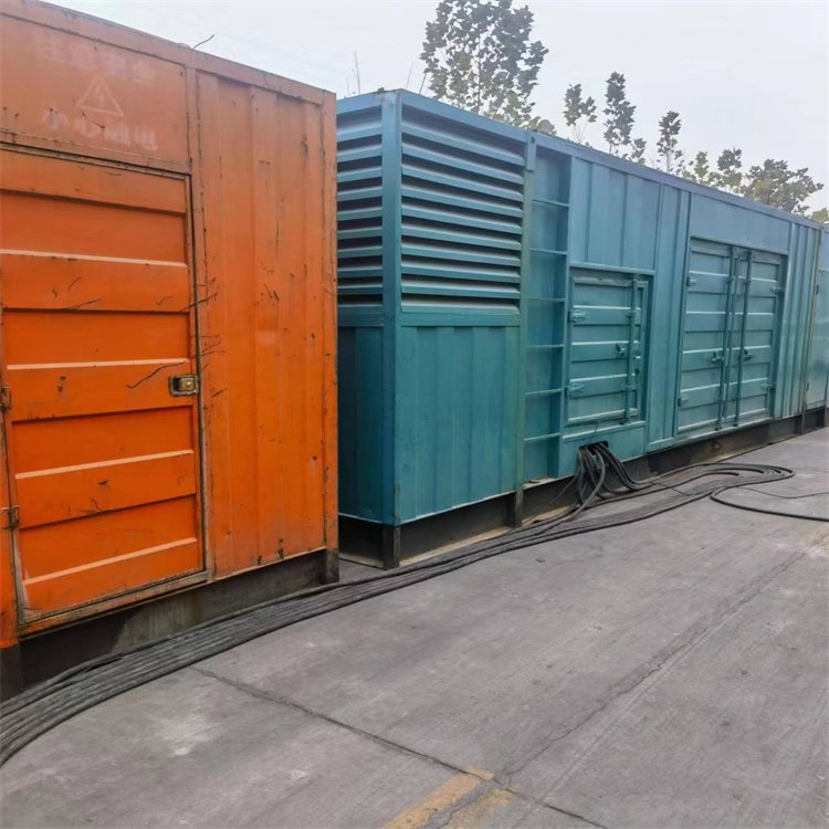 抚远如何选择适合 600kW 柴油发电机组的热继电器？